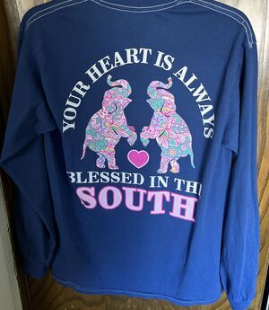 Benny &Belle Women’s Blessed In The South Blue Graphic Top Size M Elephant